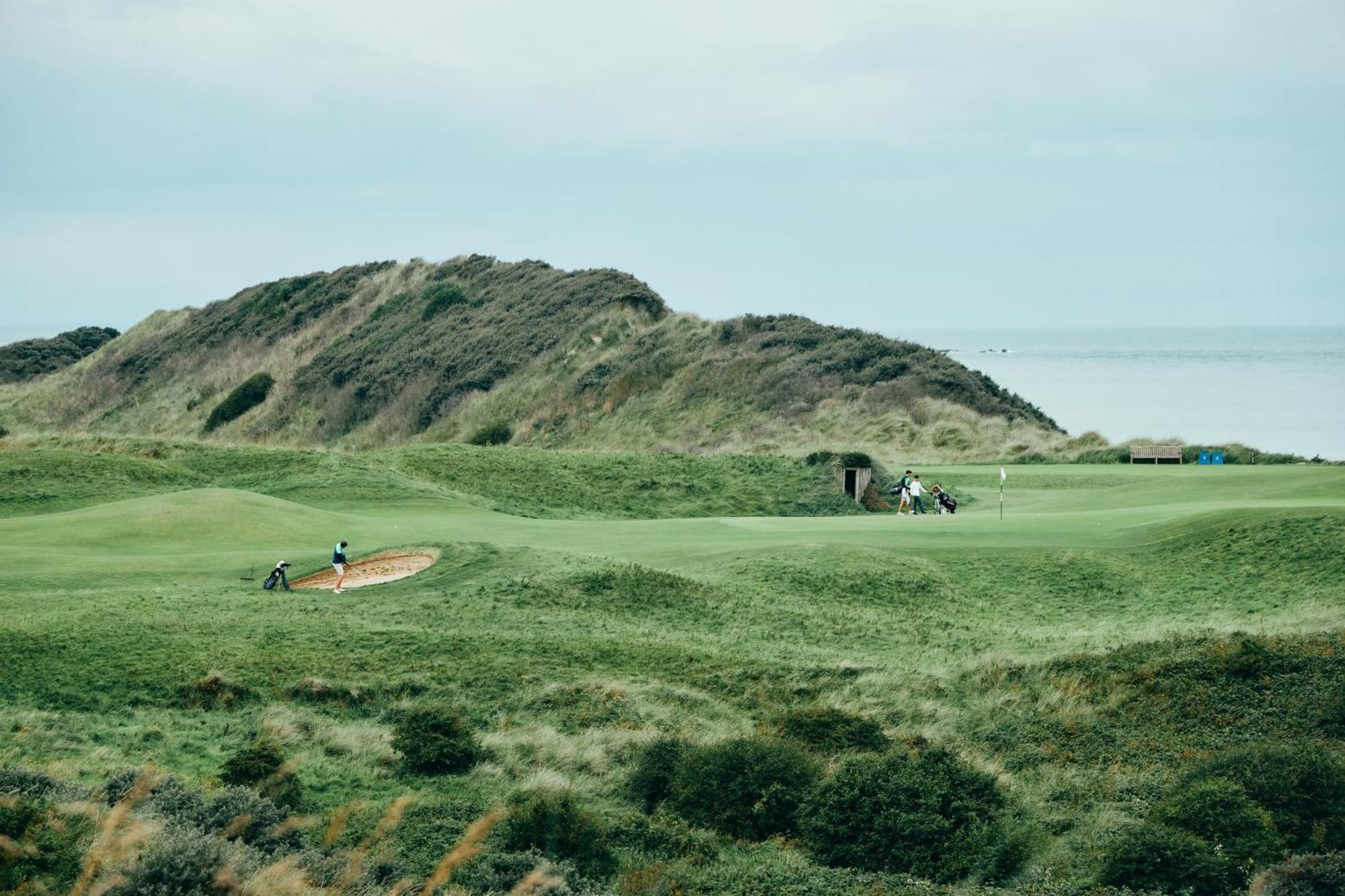 Portrush Adelphi 호텔 외부 사진